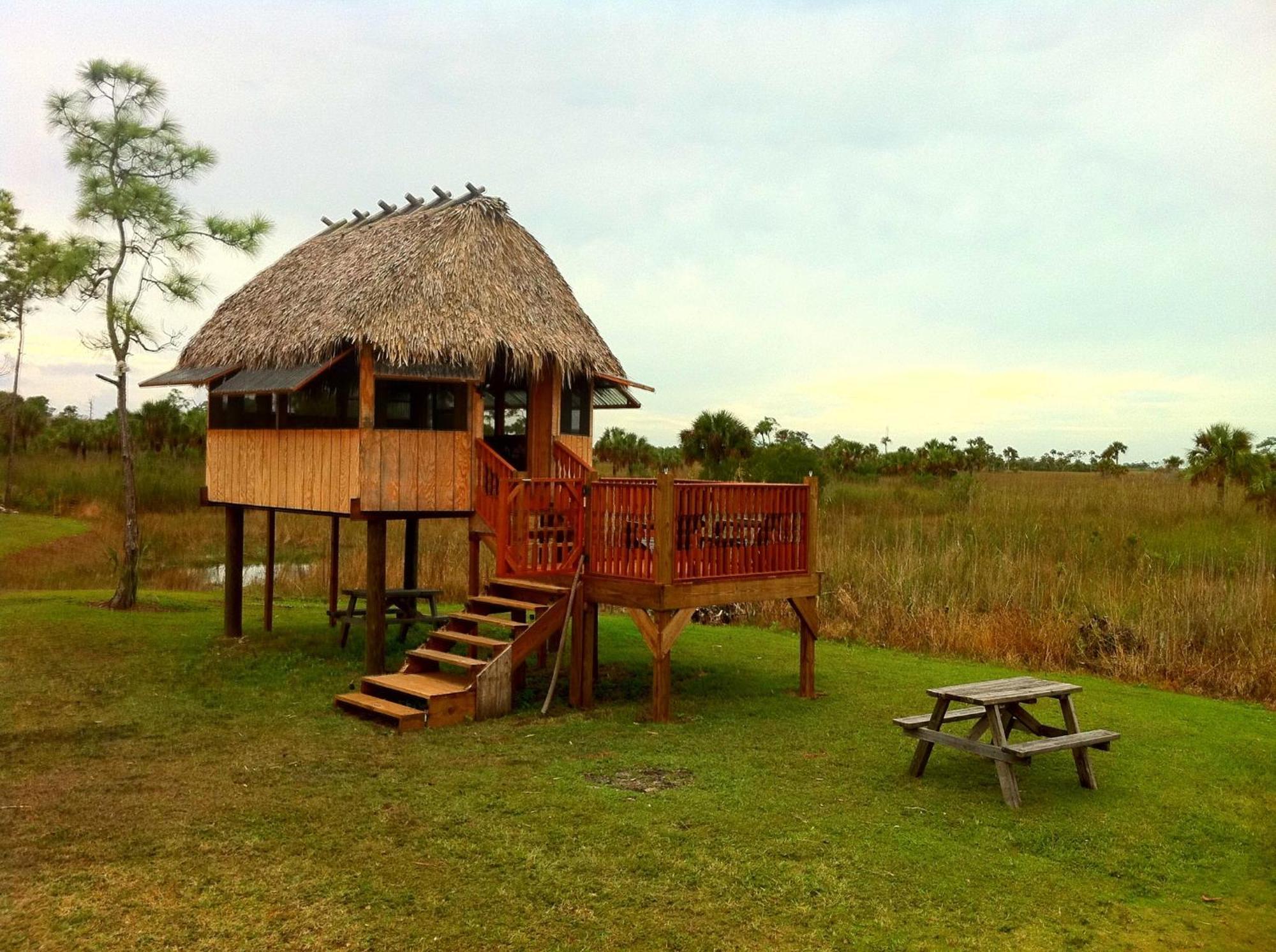 Everglades Chickee Cottage & Bungalow - Ochopee מראה חיצוני תמונה